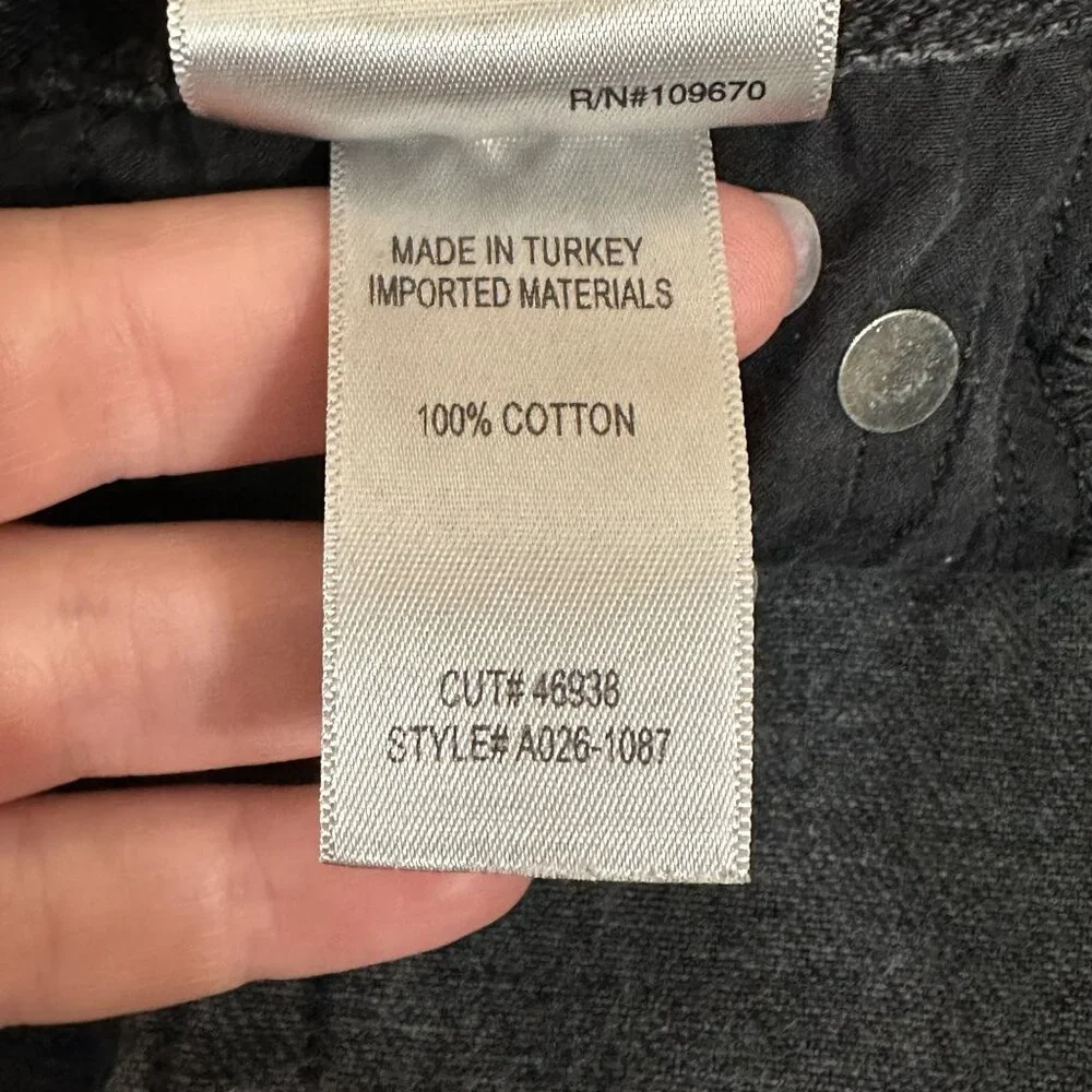 AGOLDE Parker Vintage Cut Off Short in Tidal - Picture 7 of 10